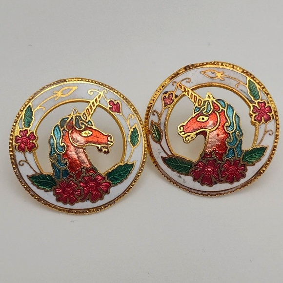 Jewelry - Enchanting Vintage Cloisonné 10k Gold Plated Unicorn Earrings!